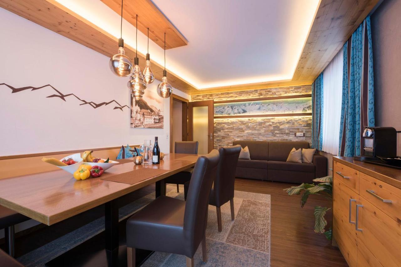 Hotel Garni Mirabell Ischgl Exterior photo